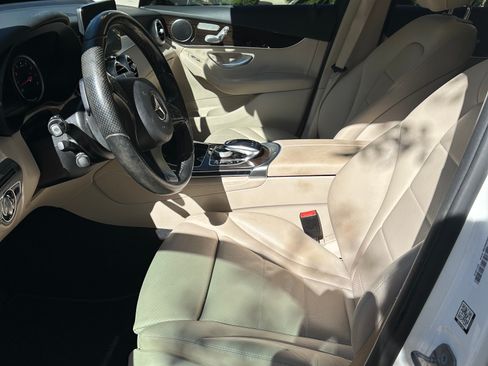 Used 2016 Mercedes-Benz GLC 300 image 10