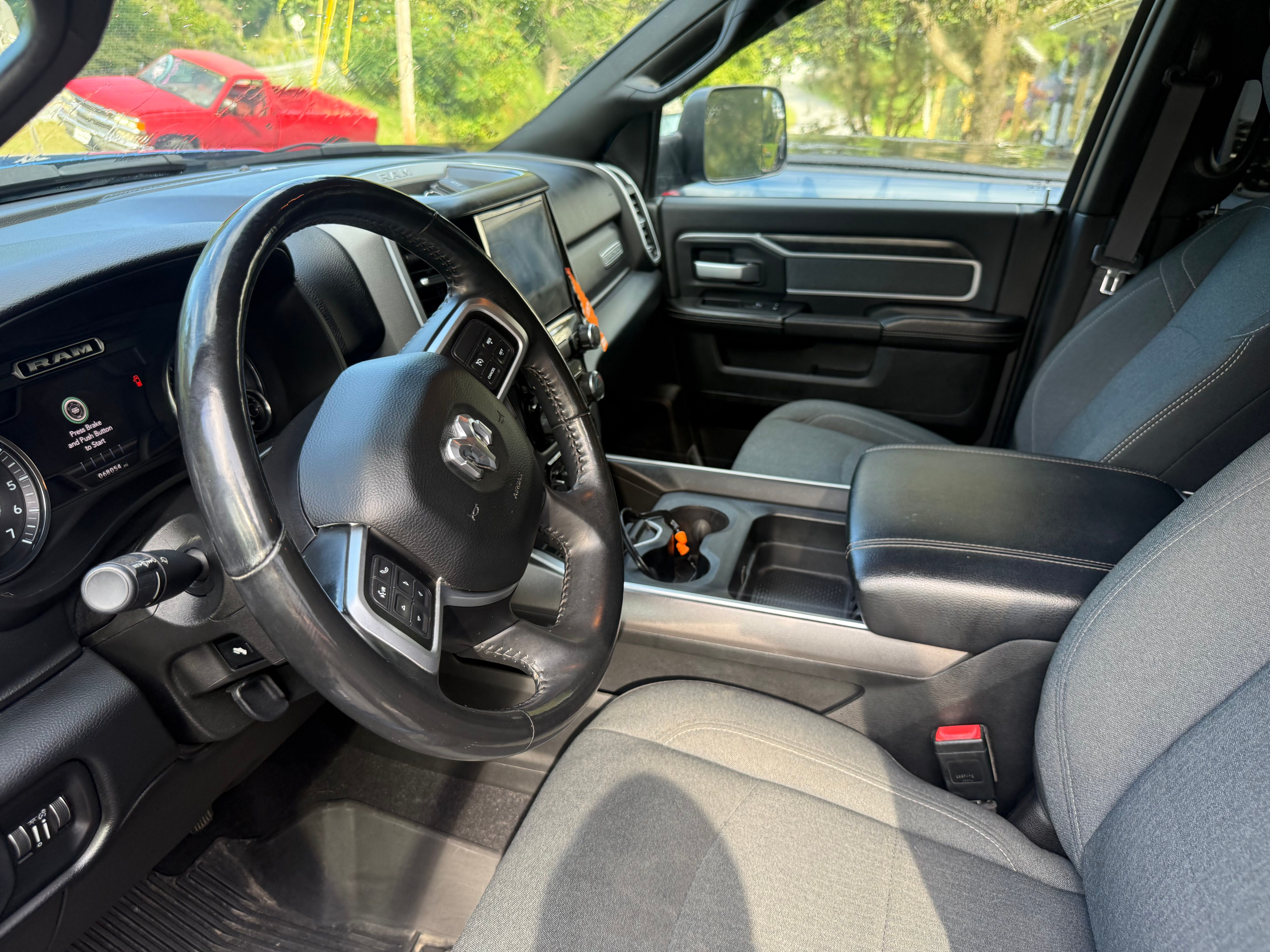 Used 2020 RAM 2500 Big Horn w/ Level 2 Equipment Group AWD/4WD image 8