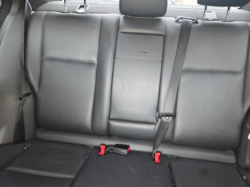 Used 2013 Mercedes-Benz C 250 Sedan image 10