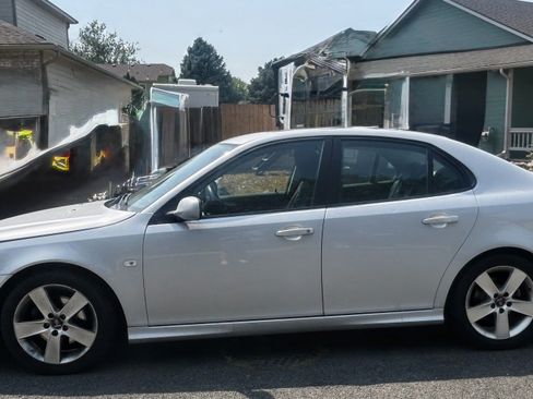 Used 2009 Saab 9-3 2.0T FWD image 1