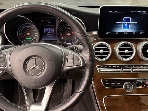 Used 2017 Mercedes-Benz C 300 Sedan image 9