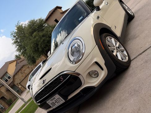 Used 2017 MINI Cooper Clubman S AWD/4WD image 2