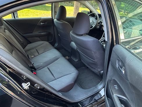Used 2015 Honda Accord LX image 8