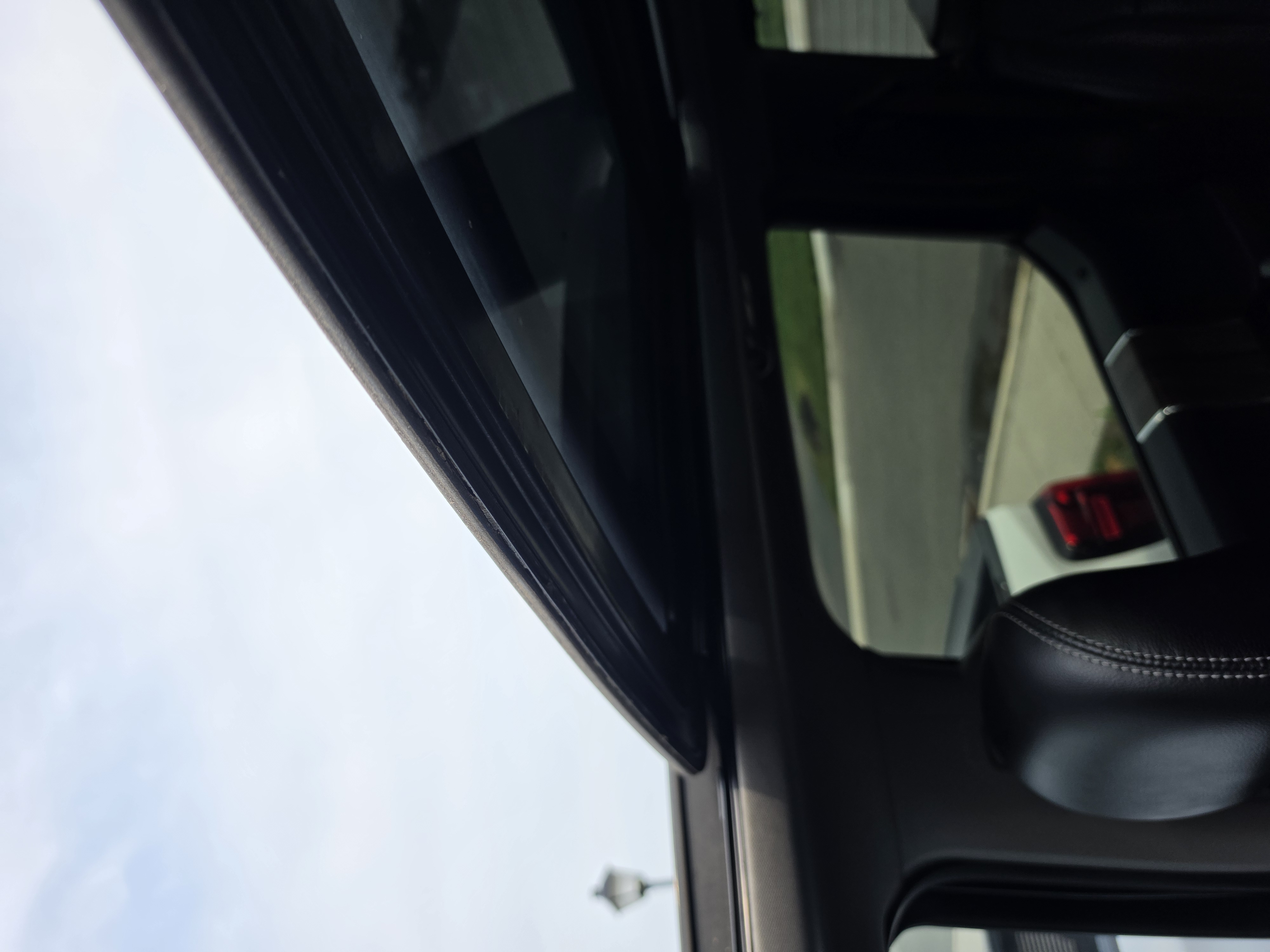 Used 2015 Ford F150 Lariat AWD/4WD image 8