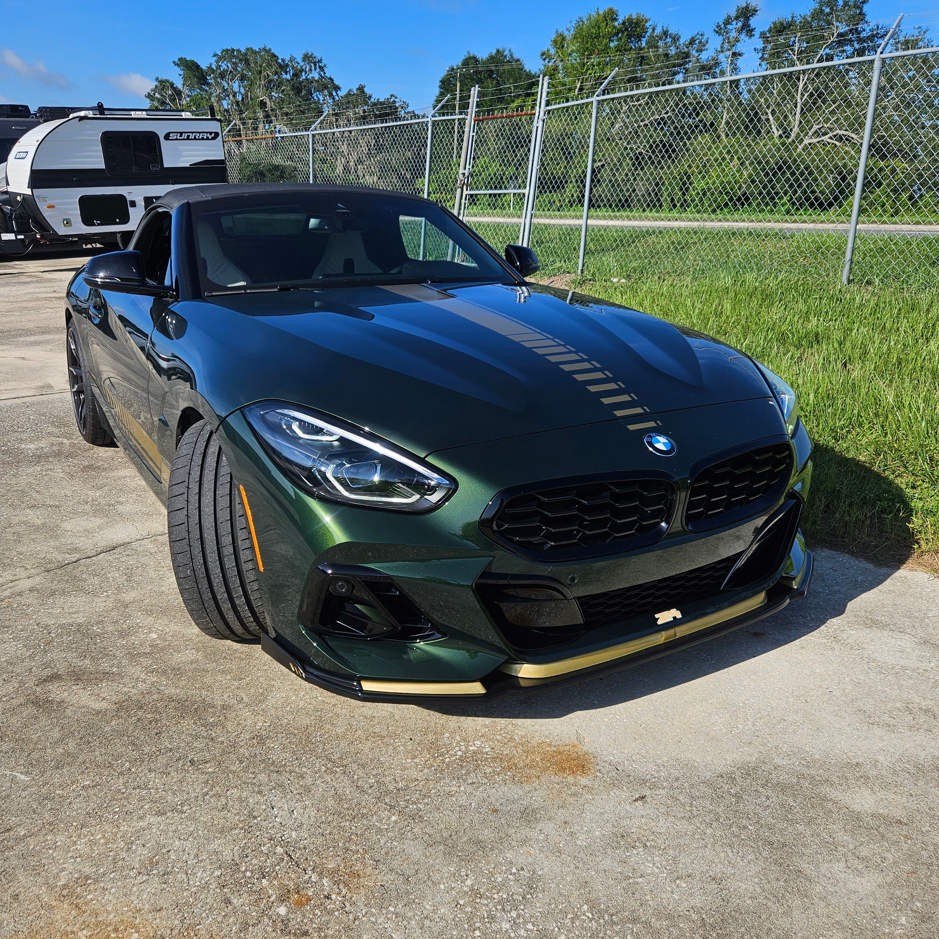 Used 2025 BMW Z4 M40i w/ Edition RWD image 10