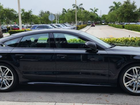 Used 2014 Audi RS 7 Prestige image 28