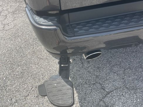 Used 2021 RAM 1500 Limited AWD/4WD image 31