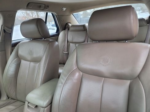 Used 2006 Cadillac DTS image 13