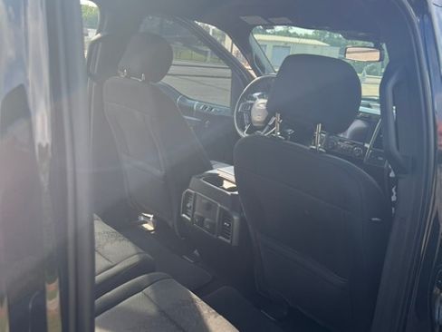 Used 2019 Ford F150 XLT w/ Equipment Group 302A Luxury RWD image 11