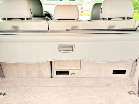 Used 2004 Porsche Cayenne S image 10