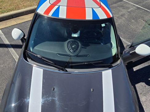 Used 2018 MINI Cooper S image 12