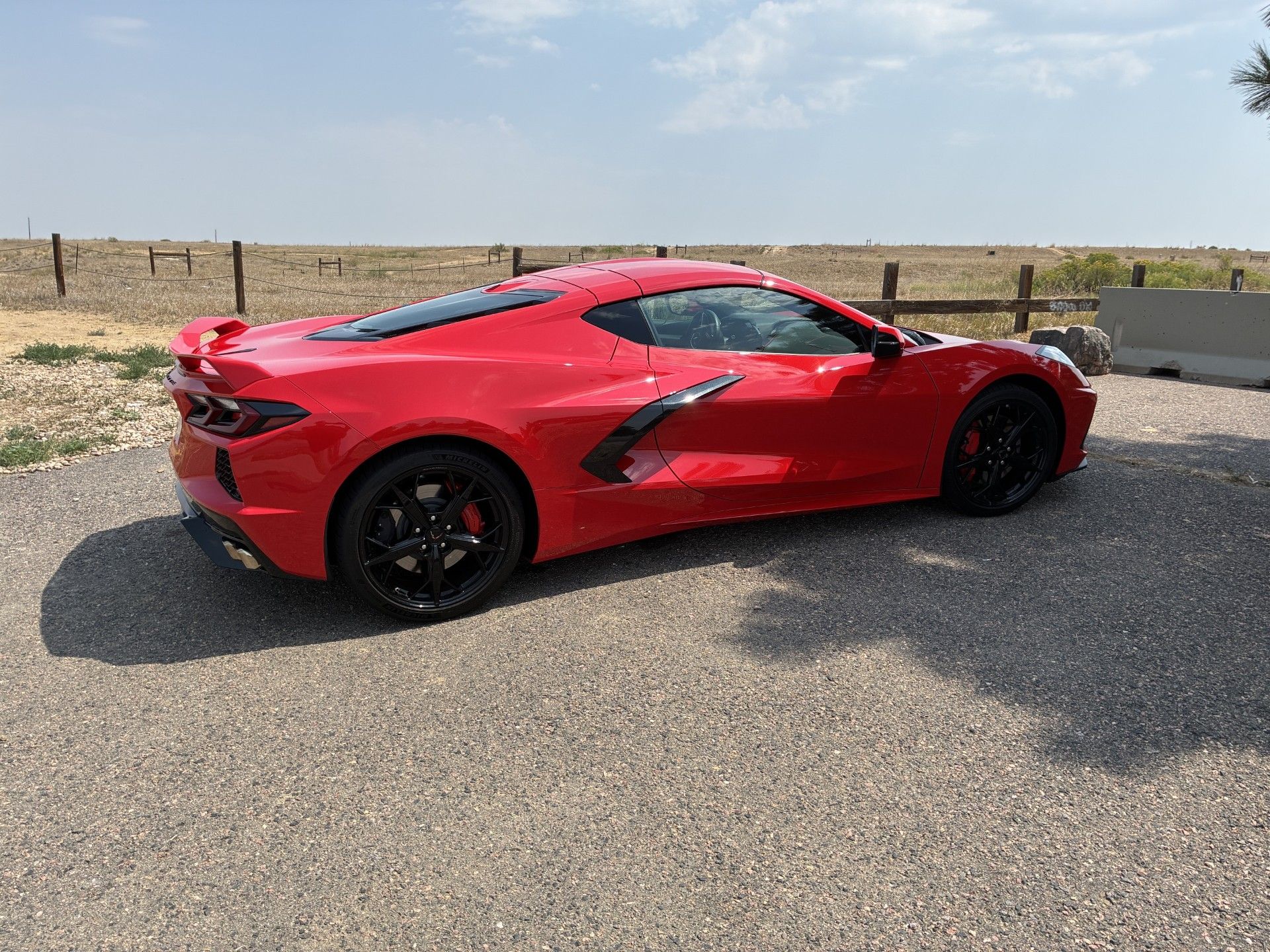 Used 2020 Chevrolet Corvette Stingray Premium Cpe w/ 3LT Preferred Equipment Group RWD image 5