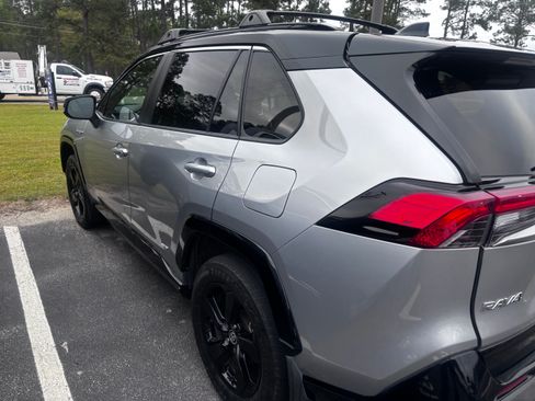 Used 2020 Toyota RAV4 XSE w/ XSE Grade Weather Package image 5