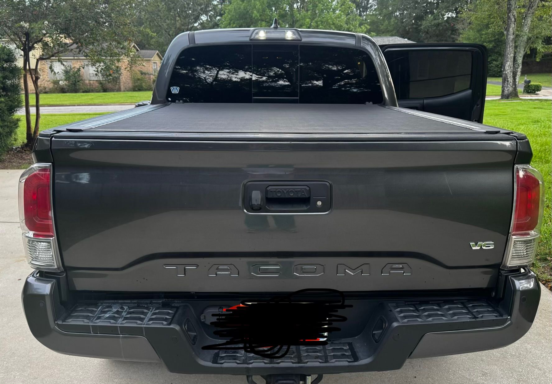 Used 2018 Toyota Tacoma Limited RWD image 8