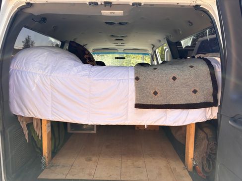 Used 1996 Ford E-350 and Econoline 350 Club Wagon image 10