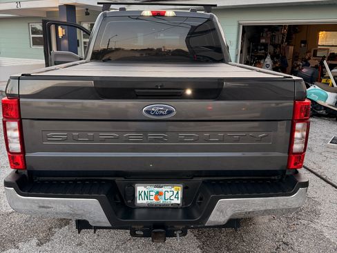 Used 2020 Ford F250 XL w/ STX Appearance Package image 9