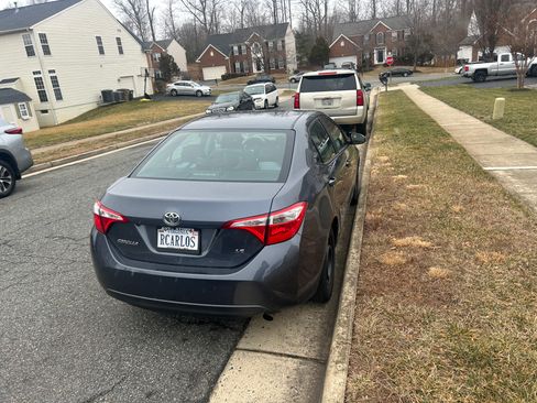 Used 2016 Toyota Corolla LE image 5