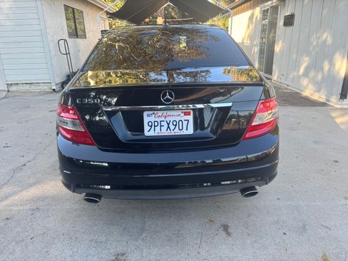Used 2010 Mercedes-Benz C 350 Sport image 2