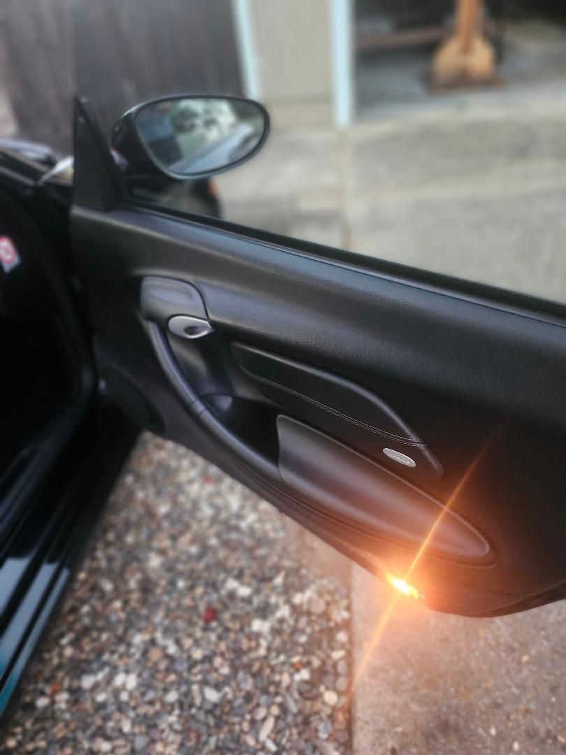 Used 2003 Porsche Boxster RWD image 13