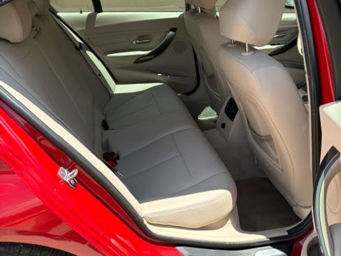 Used 2013 BMW 328i Sedan RWD image 9