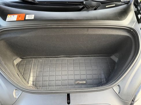 Used 2017 Tesla Model X P100D image 21