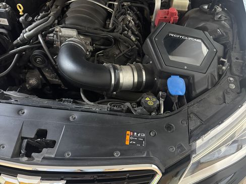 Used 2014 Chevrolet SS image 14