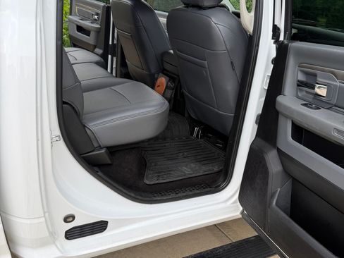 Used 2017 RAM 2500 Big Horn AWD/4WD image 5