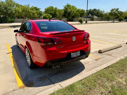 Used 2014 Chevrolet SS RWD image 6