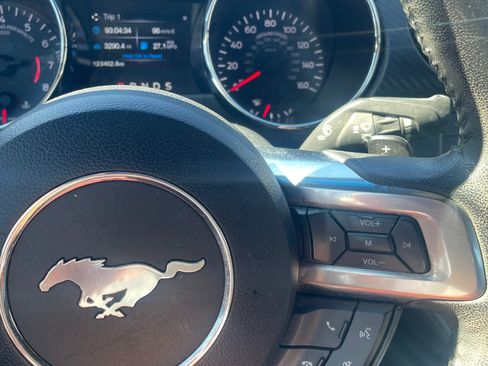 Used 2016 Ford Mustang Convertible w/ Equipment Group 051A image 4