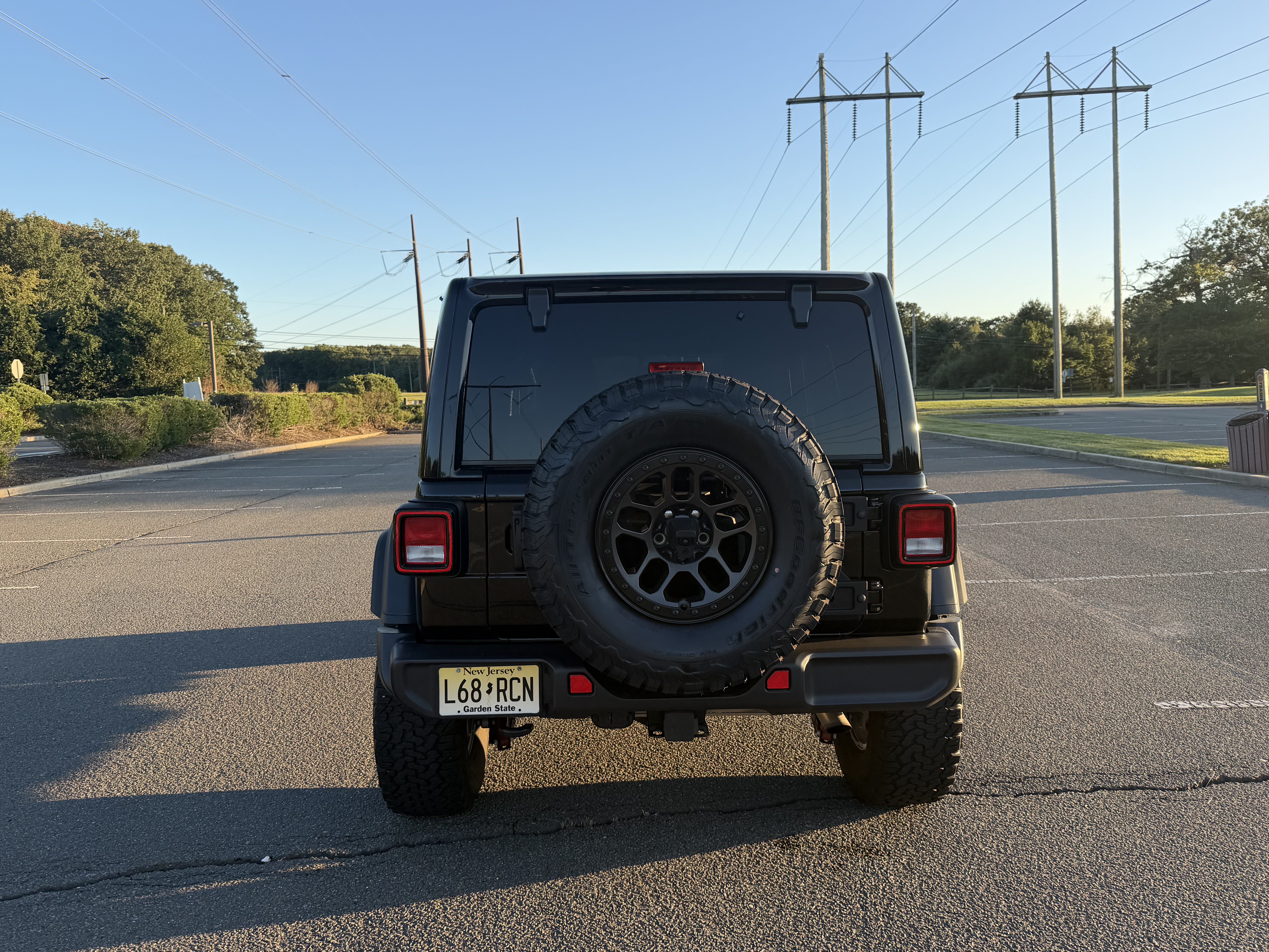 Used 2022 Jeep Wrangler Unlimited Sport AWD/4WD image 5