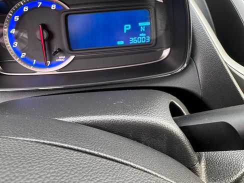 Used 2016 Chevrolet Trax LT w/ LT Sun and Sound Package image 4