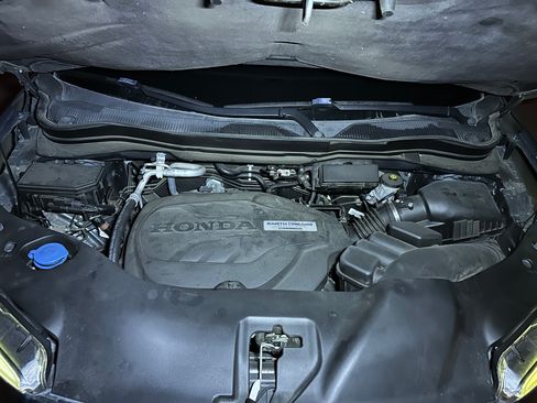 Used 2017 Honda Pilot Touring image 10