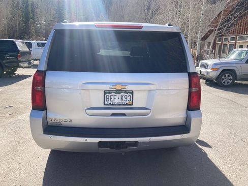 Used 2018 Chevrolet Tahoe LT image 9