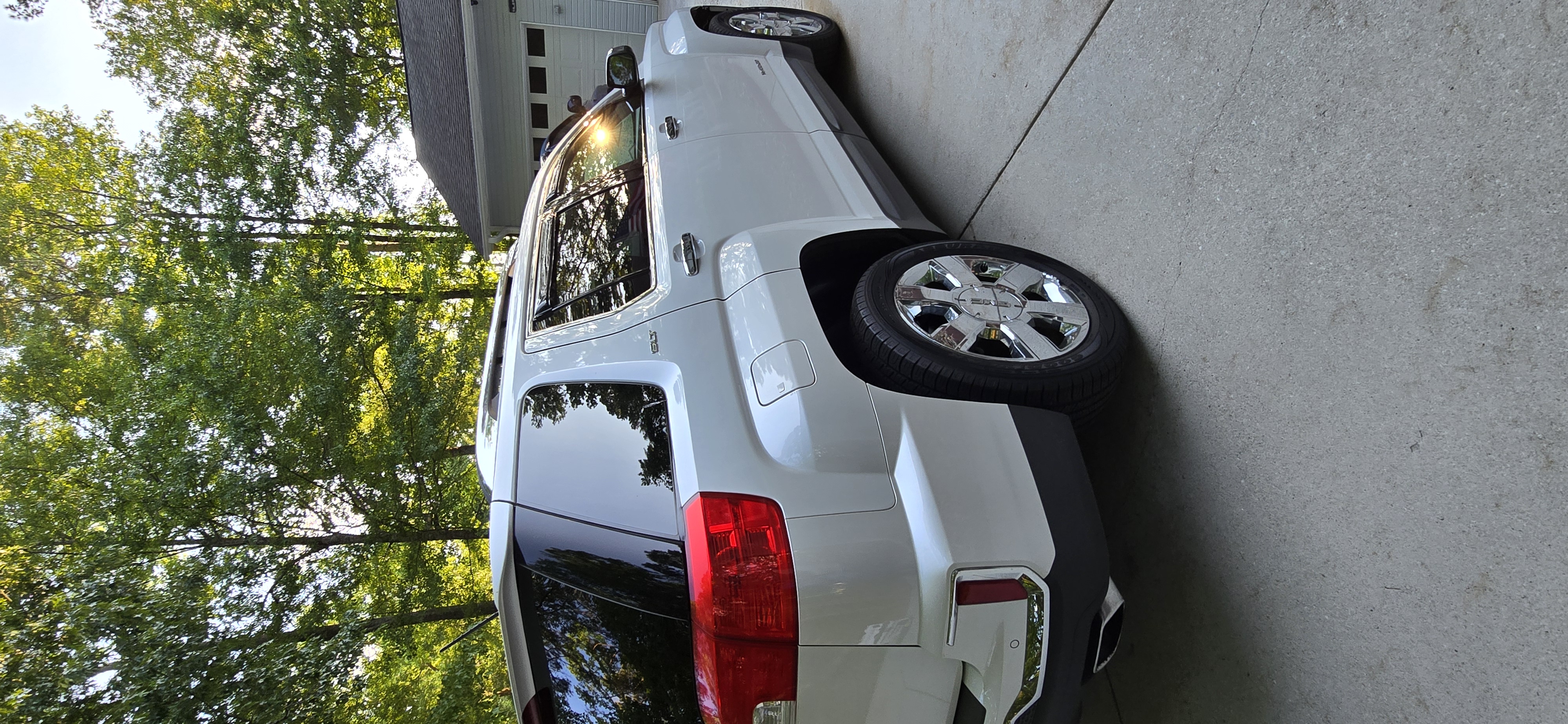Used 2016 GMC Terrain SLT w/ Open Road Package FWD image 12