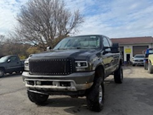 Used 2003 Ford F350 XLT image 12