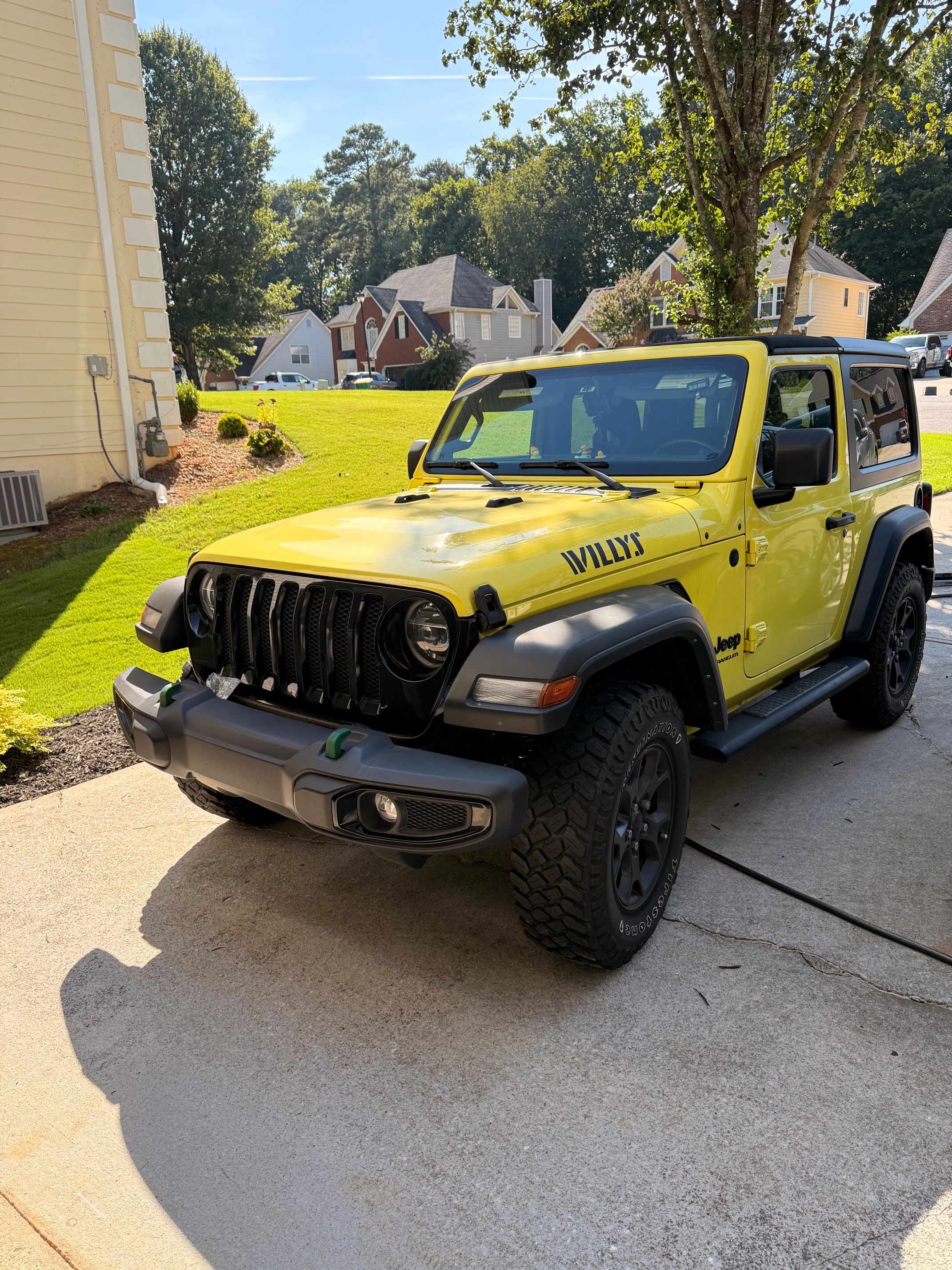 Used 2022 Jeep Wrangler Sport AWD/4WD image 2