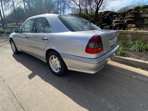 Used 1999 Mercedes-Benz C 230 image 4