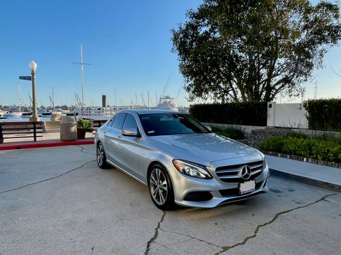 Used 2016 Mercedes-Benz C 300 Sedan image 1