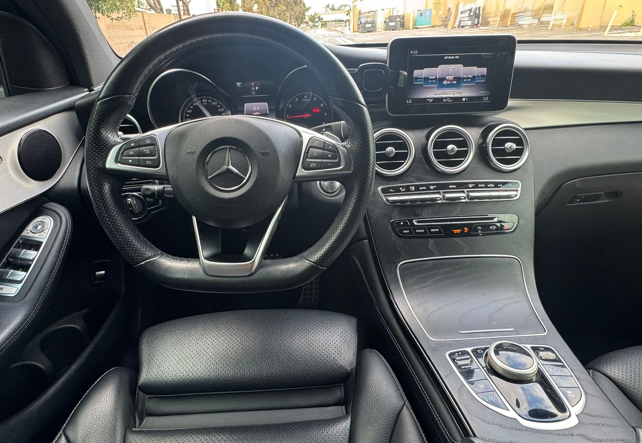 Used 2019 Mercedes-Benz GLC 300 image 15