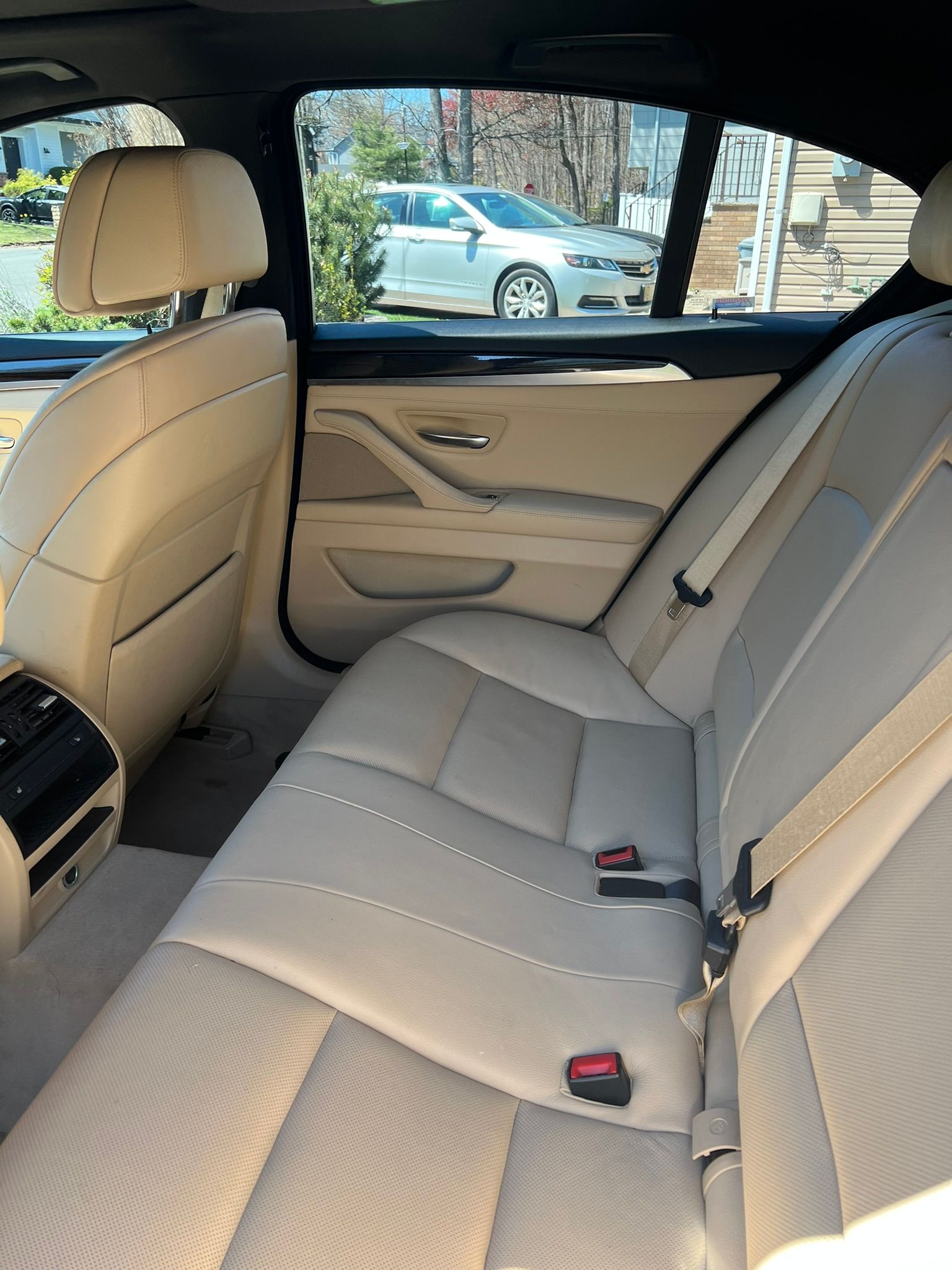 Used 2013 BMW 550i Sedan RWD image 18