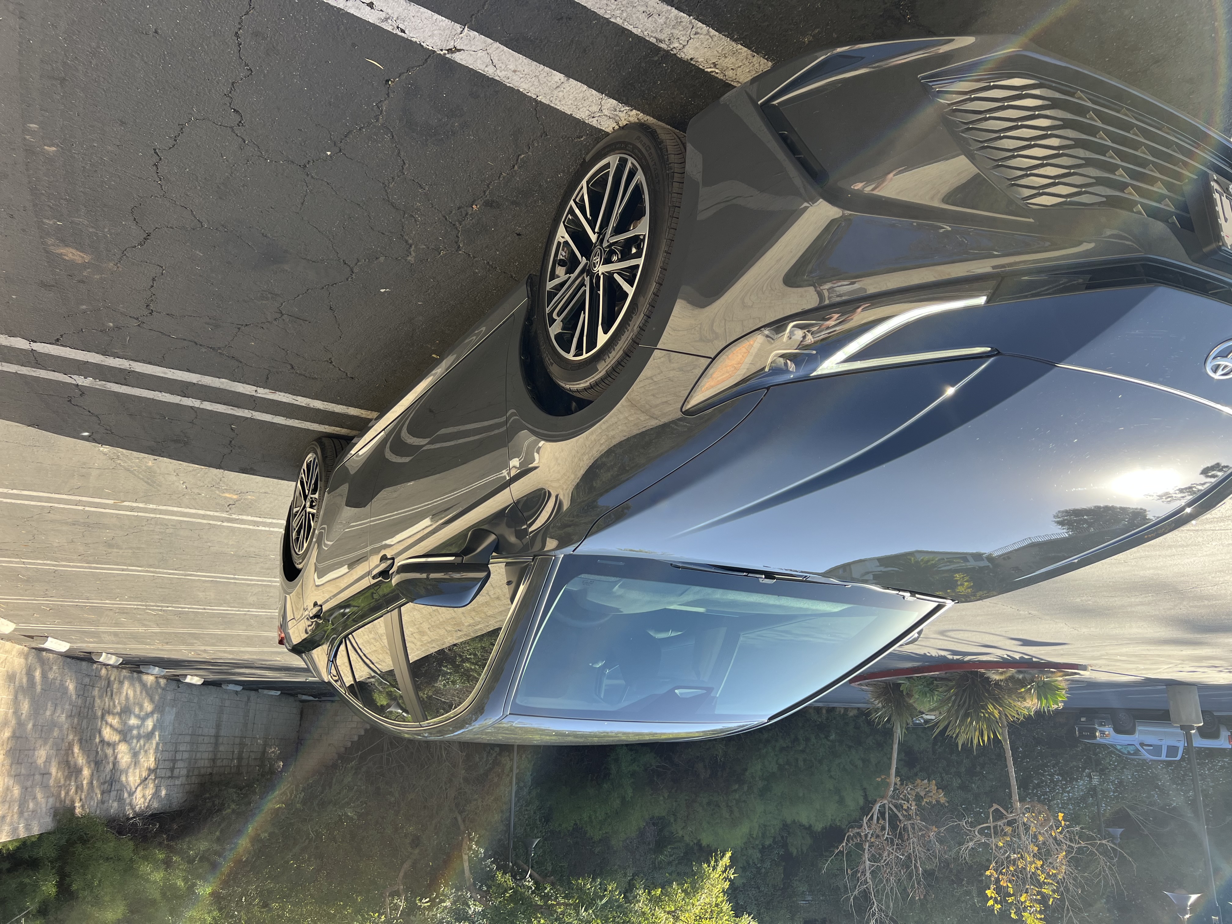Used 2026 Toyota Camry XLE FWD image 4