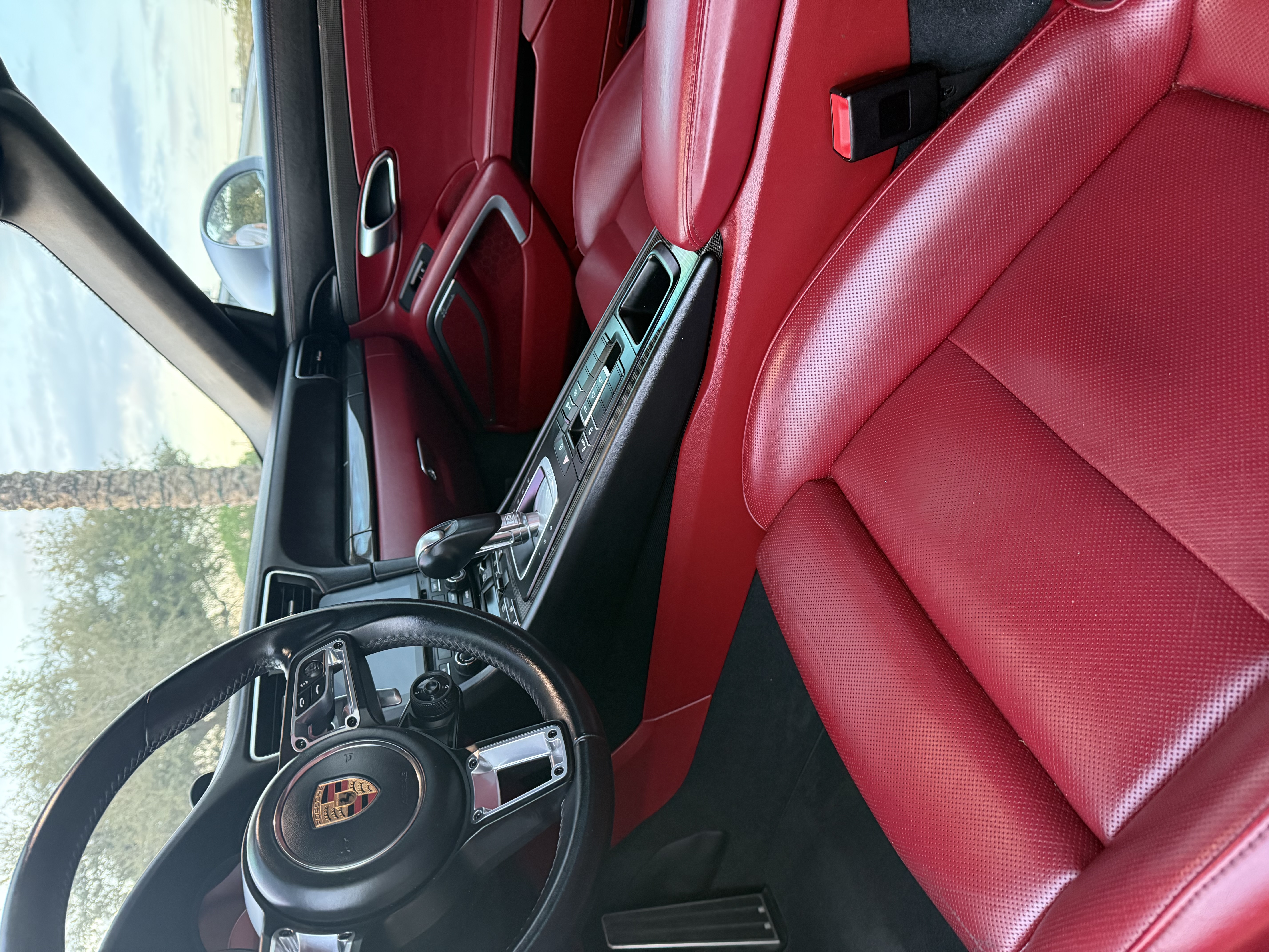 Used 2019 Porsche 911 Turbo S AWD/4WD image 4