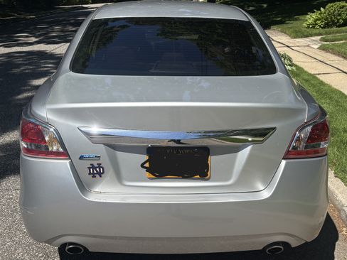 Used 2013 Nissan Altima 2.5 S FWD image 8