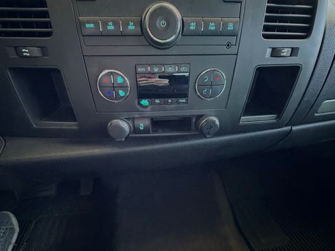 Used 2012 Chevrolet Silverado 1500 LT RWD image 11
