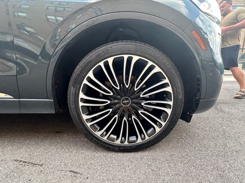 Used 2020 Lincoln Aviator Black Label w/ Class IV Trailer Tow Package AWD/4WD image 20
