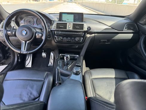 Used 2017 BMW M4 Coupe image 14