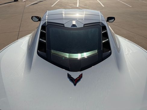 Used 2024 Chevrolet Corvette Z06 w/ Battery Protection Package image 12