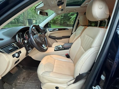 Used 2017 Mercedes-Benz GLE 350 4MATIC image 11
