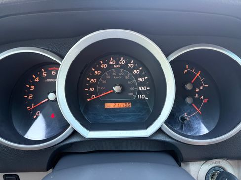 Used 2008 Toyota 4Runner Sport RWD image 17