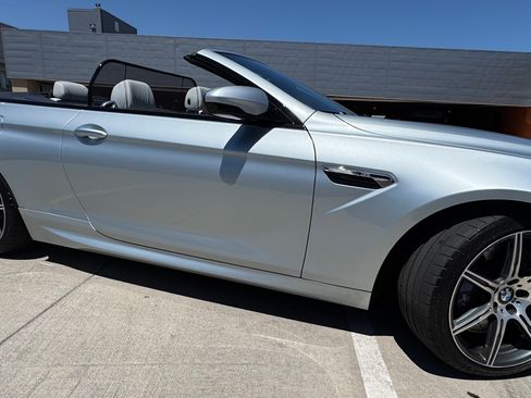 Used 2014 BMW M6 Convertible 2D image 25